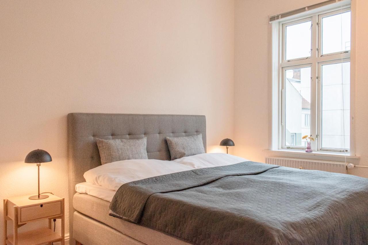 Spacious 3-Bedroom Apartment In The Heart Of Arhus ภายนอก รูปภาพ