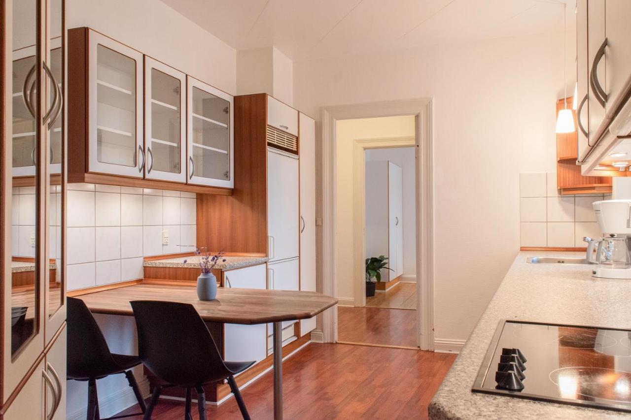 Spacious 3-Bedroom Apartment In The Heart Of Arhus ภายนอก รูปภาพ